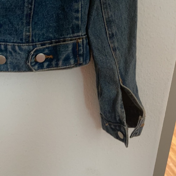 Denim jacket - Picture 5 of 6
